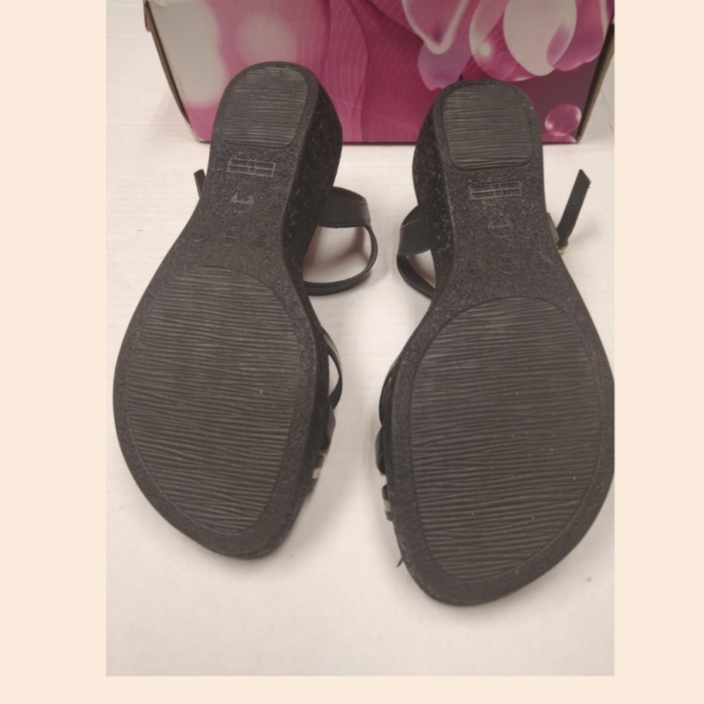 Sandals - Picture 3 of 7